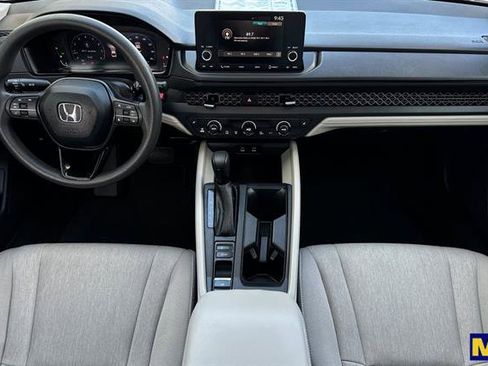 Used 2023 Honda Accord EX image 15