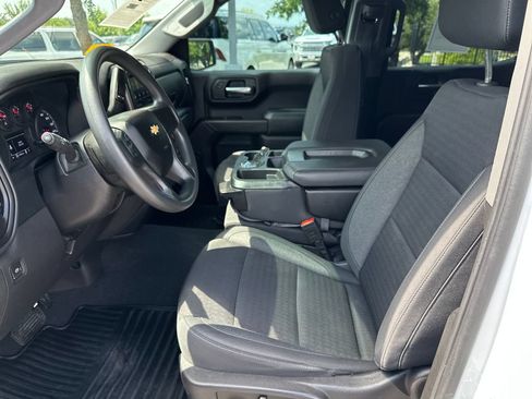 Used 2023 Chevrolet Silverado 1500 Custom AWD/4WD image 19