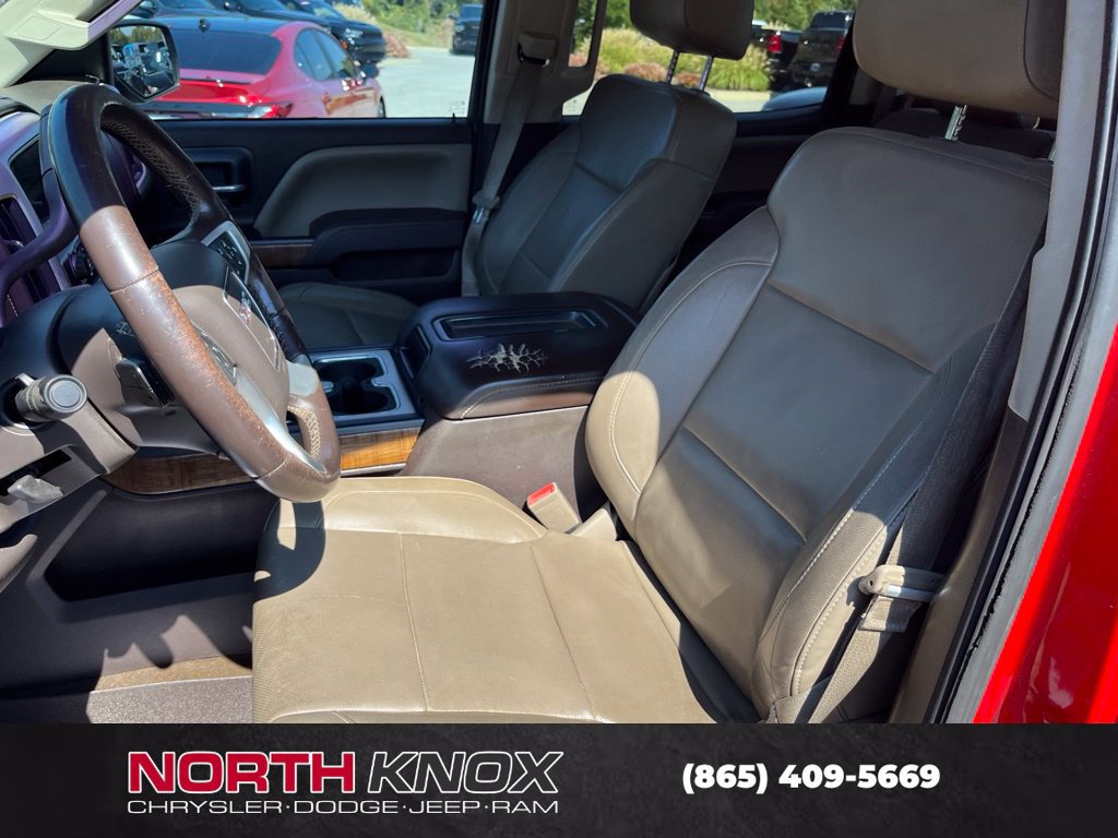 Used 2015 GMC Sierra 1500 SLT w/ Driver Alert Package AWD/4WD image 12