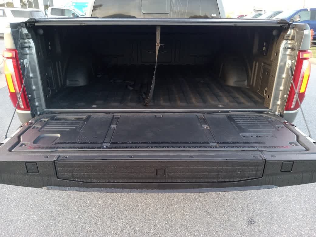 Used 2025 Ford F150 Raptor AWD/4WD image 12
