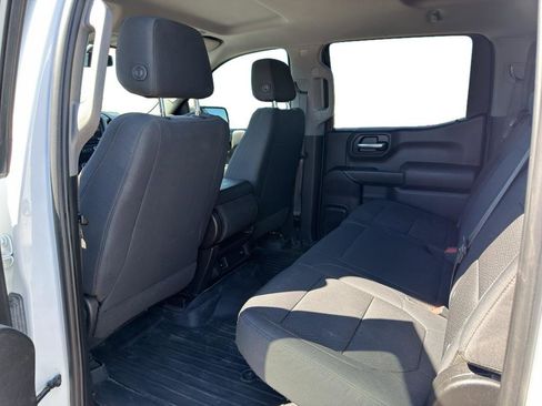 Used 2019 Chevrolet Silverado 1500 Custom AWD/4WD image 3