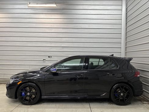 Used 2023 Volkswagen Golf 20th Anniversary Edition image 10