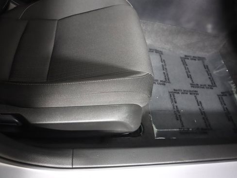 Used 2023 Honda Civic LX image 28