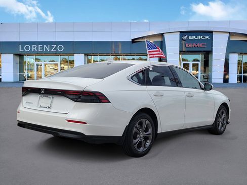 Used 2024 Honda Accord EX image 5
