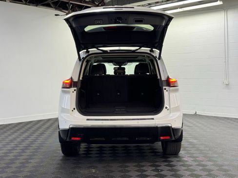 Certified 2024 Nissan Rogue Platinum w/ Platinum Premium Package image 30