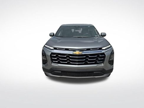 Used 2026 Chevrolet Equinox LT w/ Convenience Package II FWD image 3
