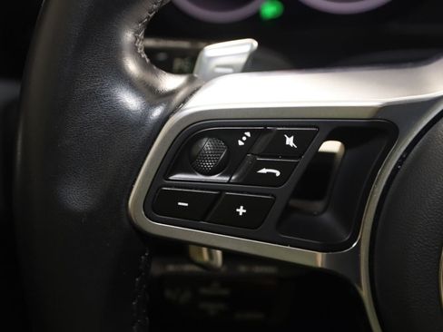 Used 2023 Porsche Cayenne Platinum Edition AWD/4WD image 39