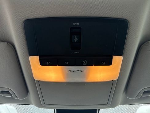 New 2026 Nissan Altima 2.5 SV w/ SV Special Edition Package AWD/4WD image 36