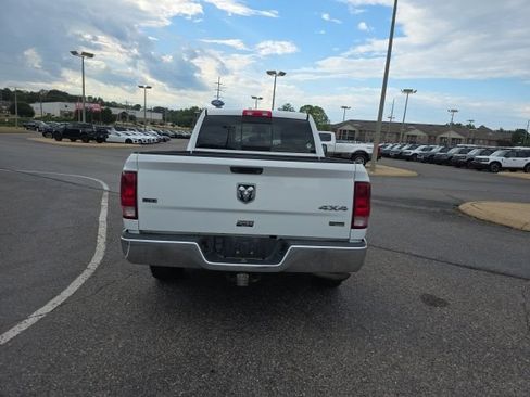 Used 2013 RAM 1500 Classic SLT w/ Premium Display Pkg AWD/4WD image 4