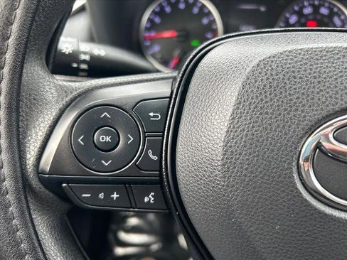 Used 2019 Toyota RAV4 LE image 22