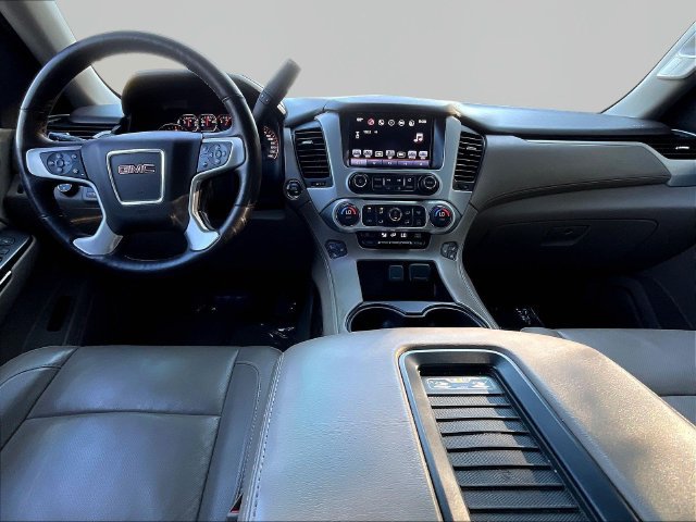 Used 2016 GMC Yukon SLT w/ Premium Edition AWD/4WD image 9
