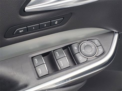 Used 2019 Cadillac XT4 Premium Luxury w/ LPO, Midnight Sport Package image 12