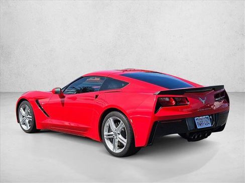 Used 2017 Chevrolet Corvette Stingray Coupe w/ Battery Protection Package RWD image 8