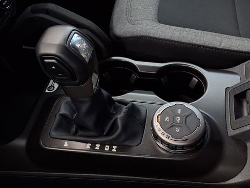 Used 2023 Ford Bronco Big Bend image 18