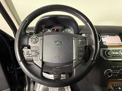 Used 2016 Land Rover LR4 HSE AWD/4WD image 32