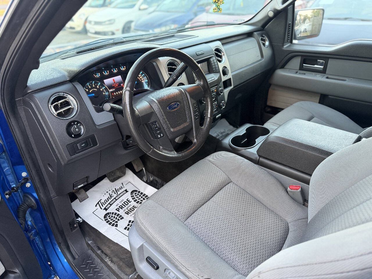 Used 2014 Ford F150 XLT w/ Equipment Group 302A Luxury AWD/4WD image 10
