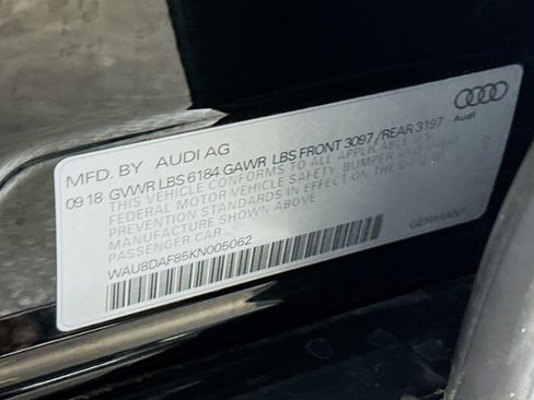 Used 2019 Audi A8 L 3.0T w/ Luxury Package image 40