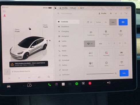Used 2023 Tesla Model 3 Standard Range image 19