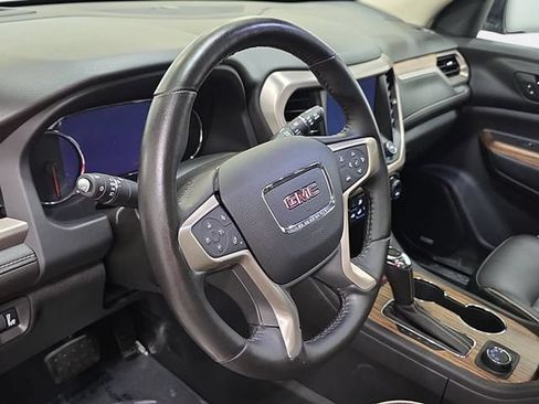Used 2019 GMC Acadia Denali w/ Technology Package AWD/4WD image 14