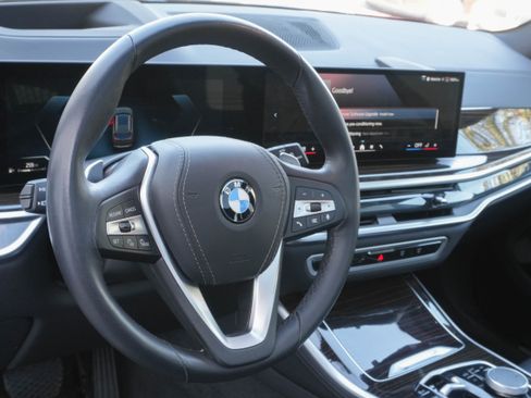 Certified 2025 BMW X5 xDrive40i w/ Climate Comfort Package AWD/4WD image 10