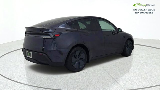 Used 2026 Tesla Model Y 2WD image 8