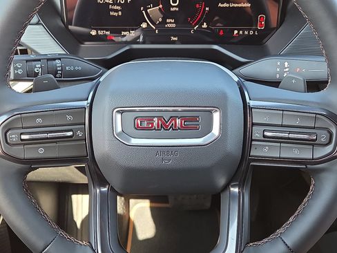 New 2026 GMC Acadia AT4 AWD/4WD image 12