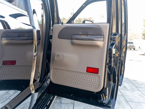 Used 1999 Ford F350 XL image 19