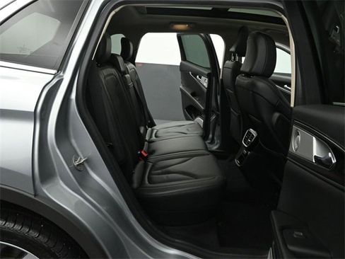 Certified 2023 Lincoln Nautilus Reserve w/ Equipment Group 202A image 25