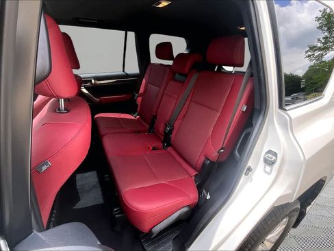 Used 2023 Lexus GX 460 Premium w/ Premium Plus Package AWD/4WD image 21
