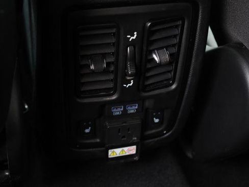 Certified 2025 Dodge Durango GT AWD/4WD image 32