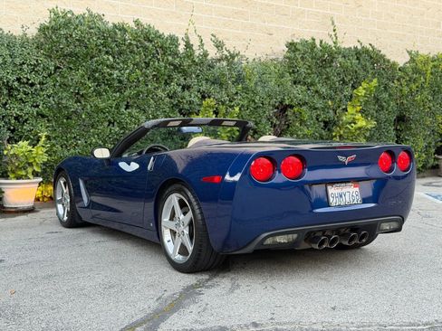 Used 2006 Chevrolet Corvette Convertible w/ Preferred Equipment Group image 3