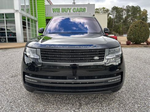 Used 2023 Land Rover Range Rover SE image 45
