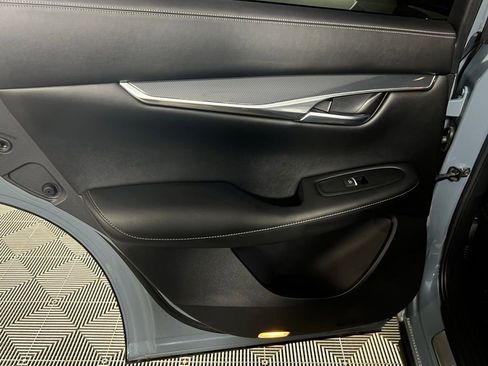 Used 2024 INFINITI QX50 Sport image 32