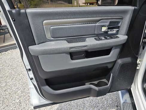 Used 2017 RAM 1500 Big Horn AWD/4WD image 18