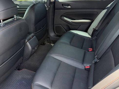 Used 2021 Nissan Altima 2.5 SR AWD/4WD image 6