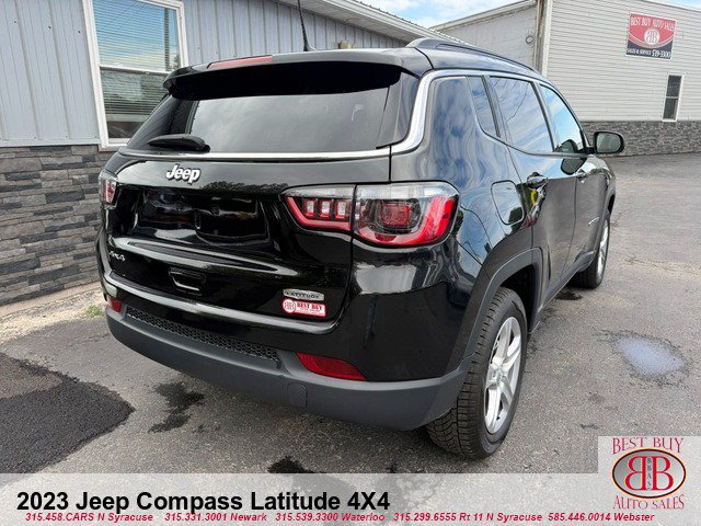 Used 2023 Jeep Compass Latitude AWD/4WD image 7