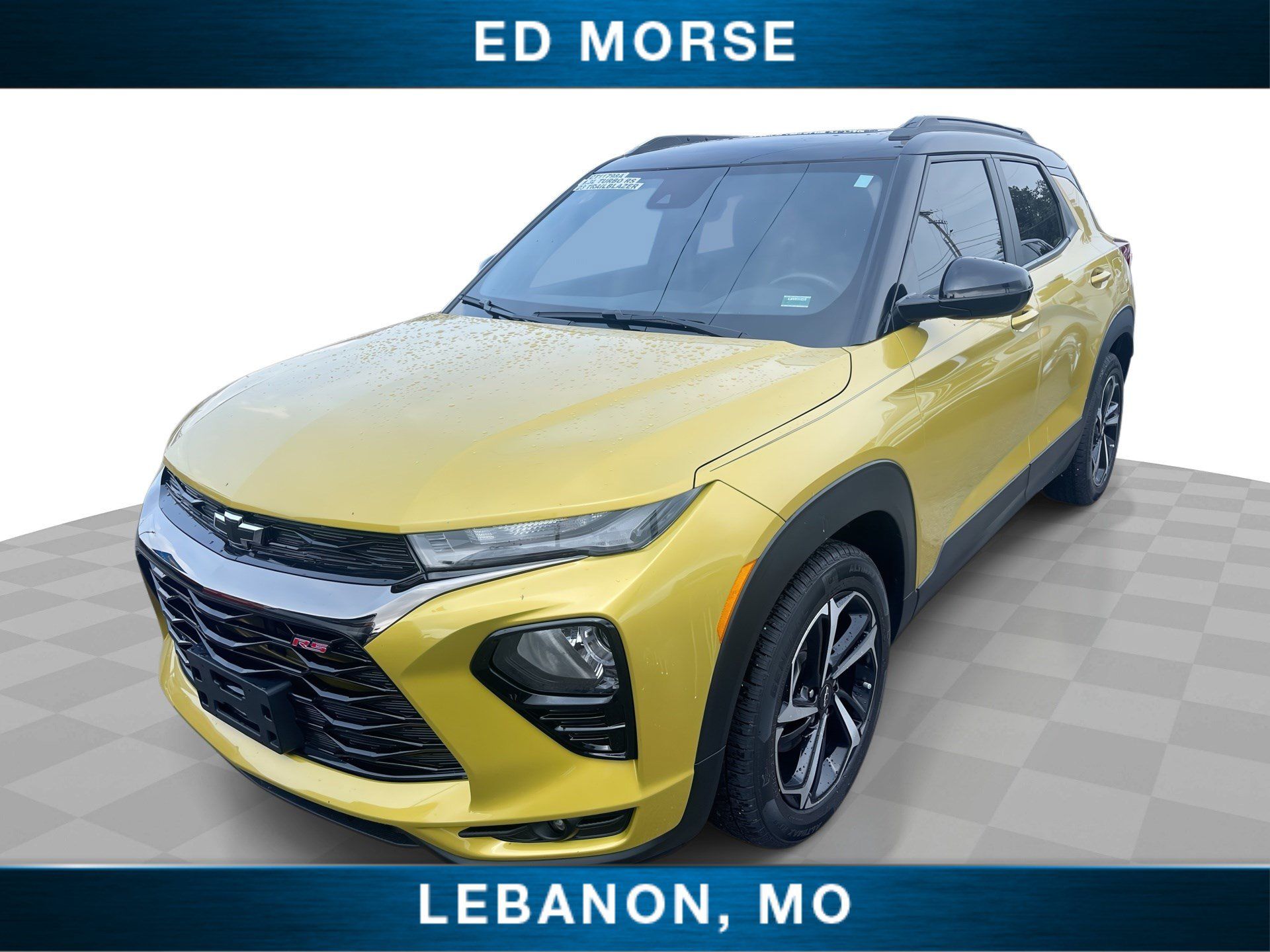 Used 2023 Chevrolet TrailBlazer RS w/ Sun and Liftgate Package FWD image 1
