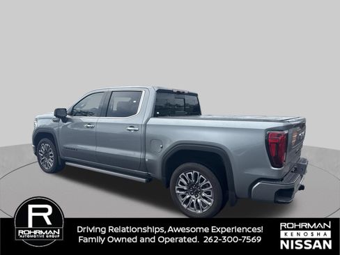 Used 2026 GMC Sierra 1500 Denali Ultimate AWD/4WD image 3