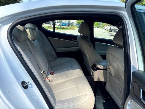 New 2026 Genesis G70 2.5T RWD image 23