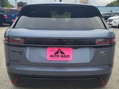 Used 2019 Land Rover Range Rover Velar S image 26