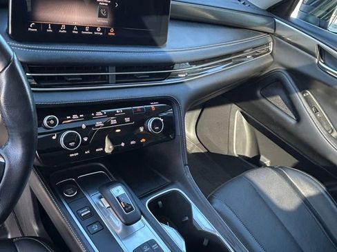 Used 2023 INFINITI QX60 Luxe image 12