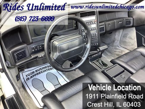 Used 1990 Cadillac Allante image 12