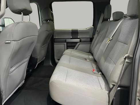 Used 2017 Ford F250 XLT w/ XLT Value Package AWD/4WD image 10