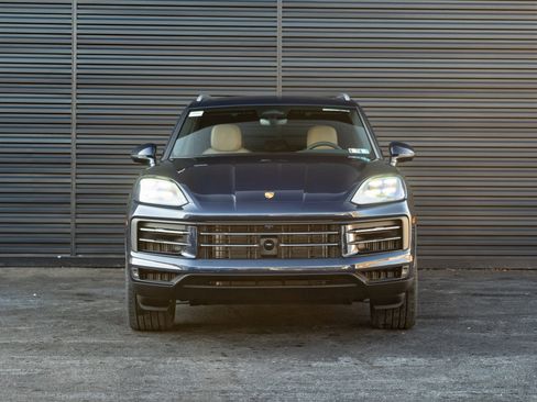 New 2026 Porsche Cayenne image 11