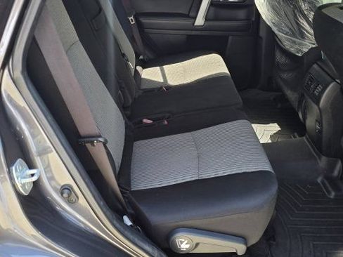 Used 2019 Toyota 4Runner SR5 AWD/4WD image 26