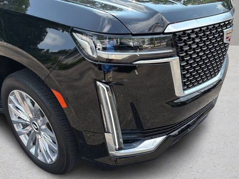 Certified 2024 Cadillac Escalade Premium Luxury w/ LPO, Floor Liner Package AWD/4WD image 12