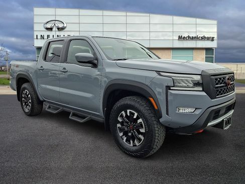 Used 2023 Nissan Frontier PRO-4X w/ Technology Package image 1