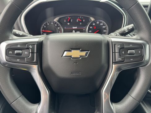 Used 2024 Chevrolet Blazer LT image 33