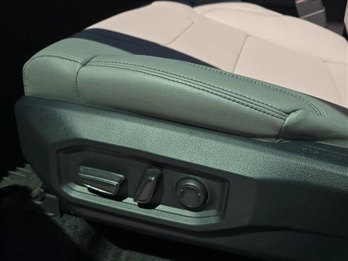 New 2026 Toyota Tundra SR5 AWD/4WD image 7