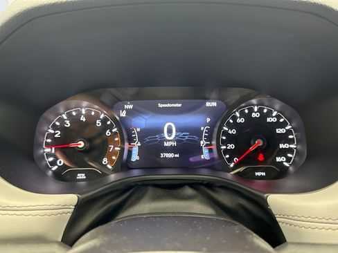 Used 2022 Jeep Compass Limited image 13